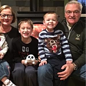 Meet your Posher, Joe